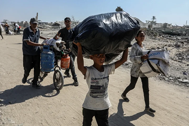 ateskesin akabinde gazzede filistinlilerin han yunusa donusu suruyor 12 MRfcvecJ