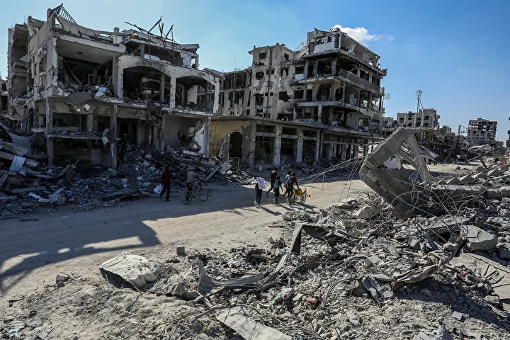 ateskesin akabinde gazzede filistinlilerin han yunusa donusu suruyor 30 cLEWjOGT