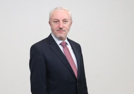 avrupada kuran jenerasyonu yetisiyor celil yalinkilic 40 yilda buyuk bir ivme kazandi mlagmUzi.jpg