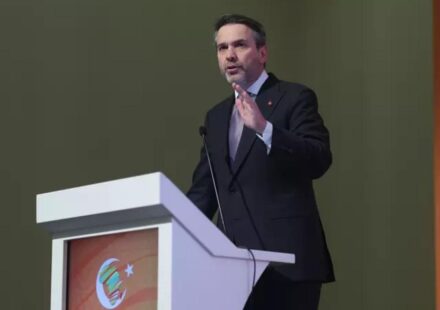 bakan bayraktar turkiyenin yurt disinda birinci altin uretimi cok yakinda basliyor zCzTVb5W.jpg