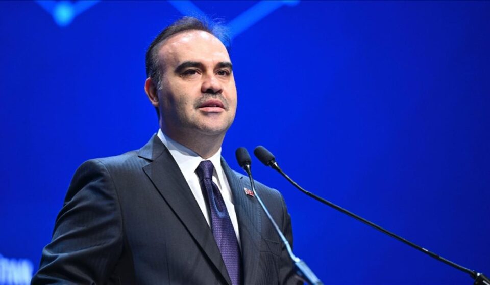 Bakan Kacır müjdeyi duyurdu: İki yeni OSB geliyor! bakan kacir mujdeyi duyurdu iki yeni osb geliyor SrrUTpaM.jpg