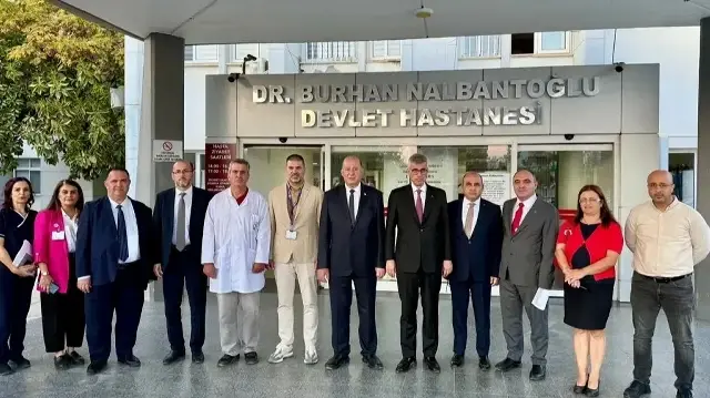 bakan memisoglu karpaz devlet hastanesinde incelemelerde bulundu wTqZ9a3Q.webp