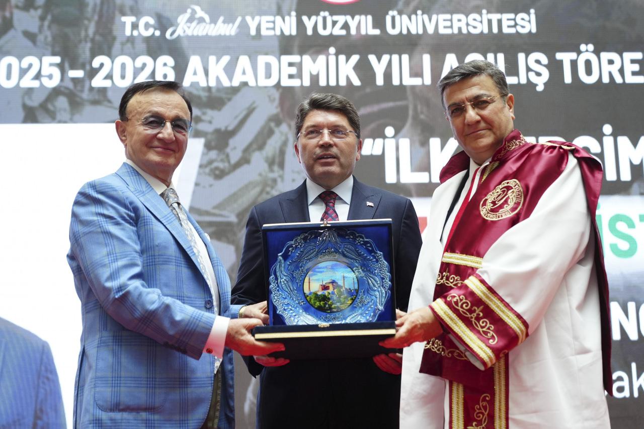 Bakan Tunç’tan Gazze mesajı: Memleketler arası hukuk tabanında yeni adımlar atacağız 2 bakan tunctan gazze mesaji memleketler arasi hukuk tabaninda yeni adimlar atacagiz 1 aOy8XszC