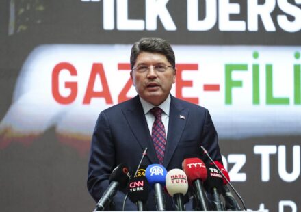 bakan tunctan gazze mesaji memleketler arasi hukuk tabaninda yeni adimlar atacagiz 8vET5dBu.jpg