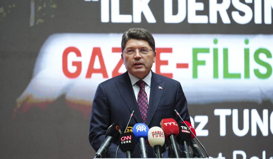 Bakan Tunç’tan Gazze mesajı: Memleketler arası hukuk tabanında yeni adımlar atacağız bakan tunctan gazze mesaji memleketler arasi hukuk tabaninda yeni adimlar atacagiz 8vET5dBu.jpg