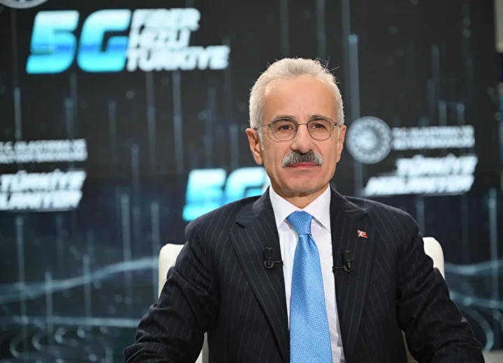 bakan uraloglu 5gye gecis surecine ait ayrintilari acikladi birinci sinyalde tarih muhakkak oldu 0 skbtpZpq