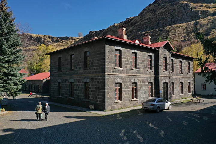 baltik mimarisiyle sekillenen kars kultur turizminin gozdesi 31 pj7NsCW8