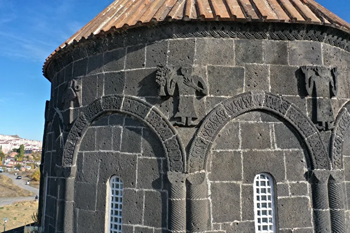 baltik mimarisiyle sekillenen kars kultur turizminin gozdesi 9 1LtXycRY