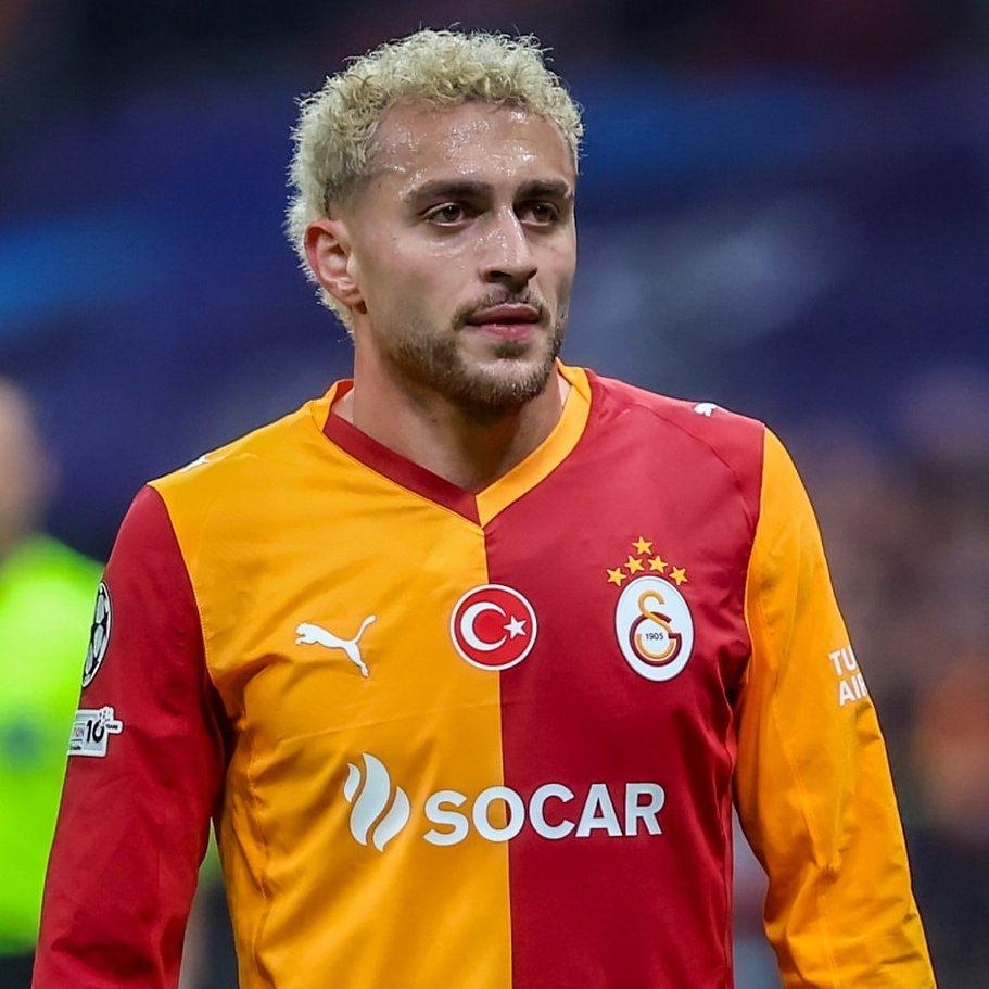 Barış Alper Yılmaz'ın yeni maaşı belirli oldu! Menajeri ise tekrar taraftarı ayağa kaldırdı 3 baris alper yilmazin yeni maasi belirli oldu menajeri ise tekrar taraftari ayaga kaldirdi 2 JkXVvJXQ
