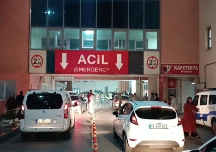 batmanda arabanin carptigi yaya oldu TSATvp7j.jpg