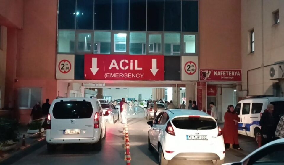 Batman’da arabanın çarptığı yaya öldü batmanda arabanin carptigi yaya oldu TSATvp7j.jpg