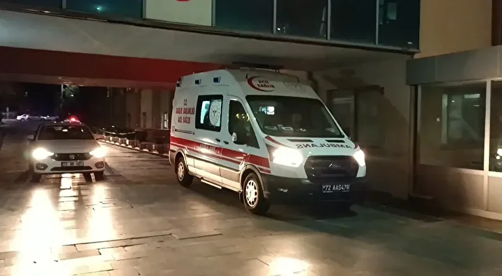 Batman’da hafif ticari araç, motosiklet ve elektrikli bisiklet çarpıştı: Altı kişi yaralandı 9 batmanda hafif ticari arac motosiklet ve elektrikli bisiklet carpisti alti kisi yaralandi 8 4dceMahF