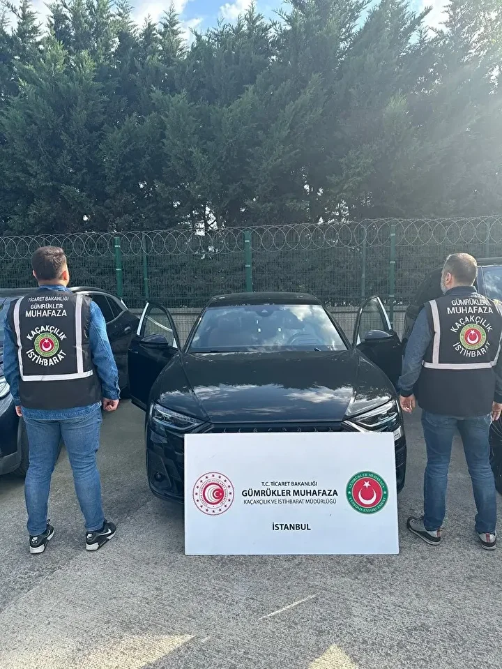 bedeli 288 milyon lira 10 luks araca el konuldu 2 cRHPEKmm