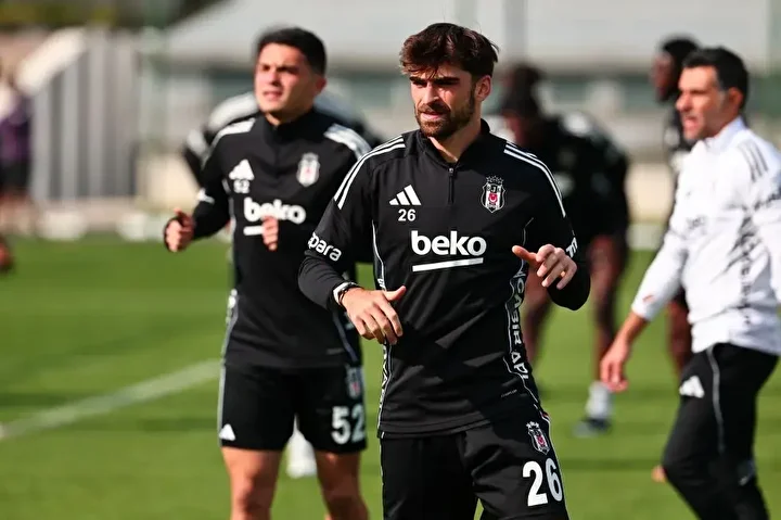 besiktas genclerbirligi mac takimi ve birinci 11ler 15 YTGlB8bO