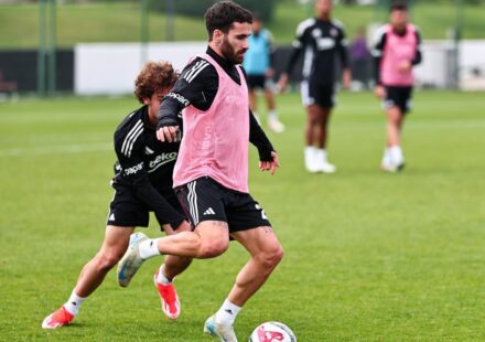 besiktas kondisyon ve taktik calisti eF5nAnXi.jpg