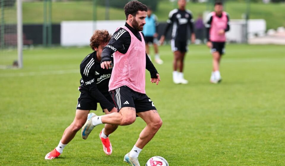 besiktas kondisyon ve taktik calisti eF5nAnXi.jpg