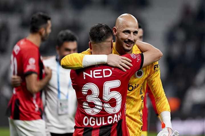 besiktasin efsane isminden sergen yalcina sert kelamlar cok sonlandi 2 7KkAdZMG