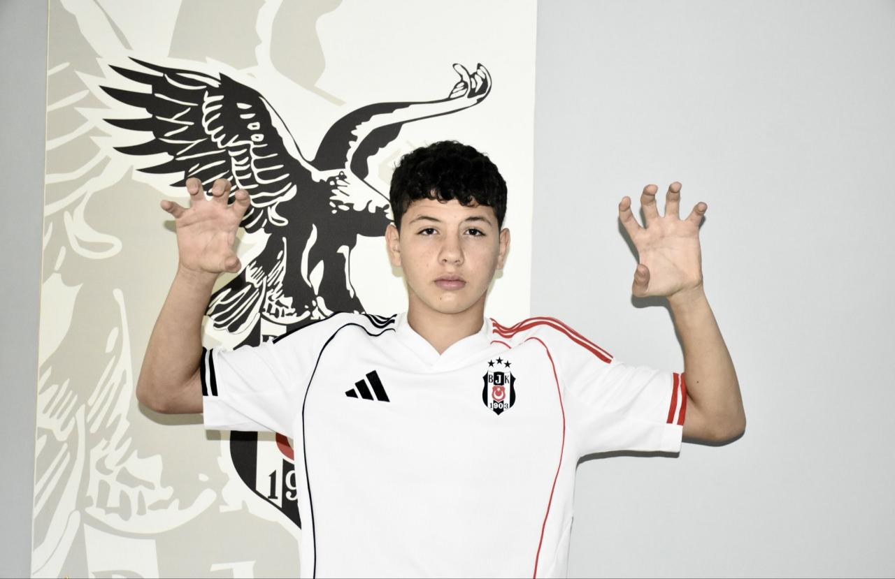 besiktastan futbola uc transfer 2 dgRRjvc9