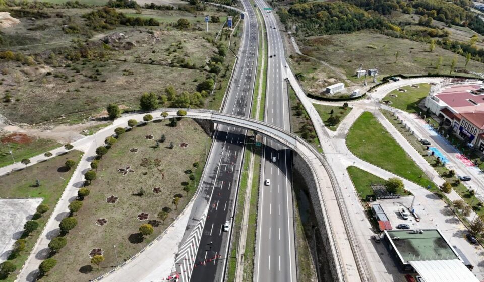 Bolu Dağı Tüneli’nin İstanbul tarafı 5 saat ulaşıma kapatılacak bolu dagi tunelinin istanbul tarafi 5 saat ulasima kapatilacak SyfWYRnH.jpg