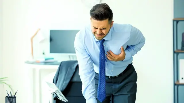 cagdas hayat saatli bomba uzere ZQc6gQN2.webp