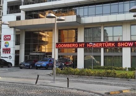 can holding sorusturmasi eski lider hakkinda isimli denetim karari eESjv6hz.jpg
