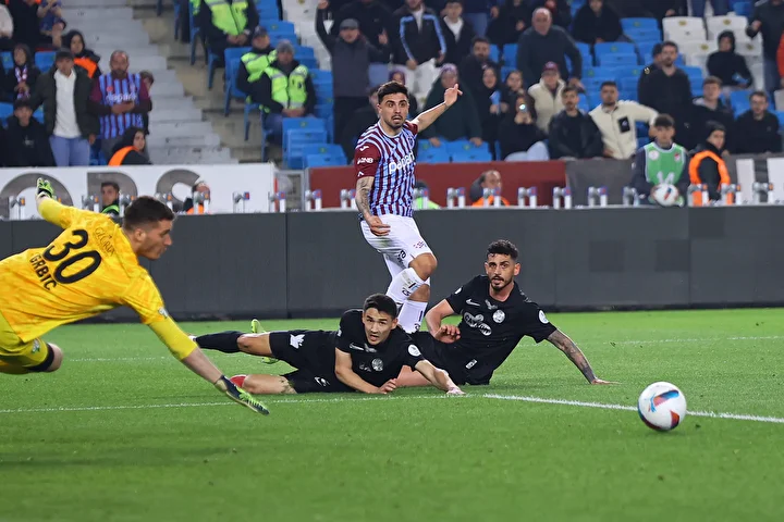 Çaykur Rizespor - Trabzonspor Maç Takımı ve Birinci 11’ler 4 caykur rizespor trabzonspor mac takimi ve birinci 11ler 3 7NTcpZzq