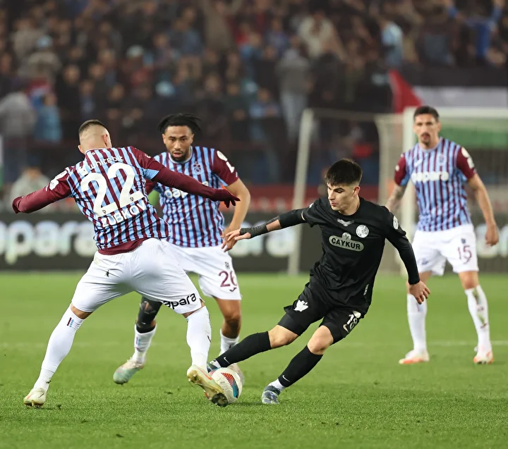 Çaykur Rizespor - Trabzonspor Maç Takımı ve Birinci 11’ler 7 caykur rizespor trabzonspor mac takimi ve birinci 11ler 6 I46a2PG6