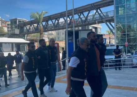 cesedi sarp kayaliklarda bulunmustu iki kisi tutuklandi 9YuQma5A.jpg