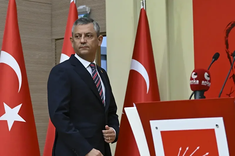 chpde alarm zilleri caliyor 24 ekim oncesi masada 4 farkli senaryo var 1 rqBC2WO3