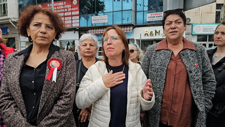 chpli bayanlar istifayi topluca basti ilce bayan kollari yoneticisi ve uyesi 10 bayan partiden 6SUL3aAb