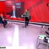 chpli burcu koksal ak partiye mi geciyor canli yayinda bomba kulis bilgisini paylastilar OBb4lin5.webp
