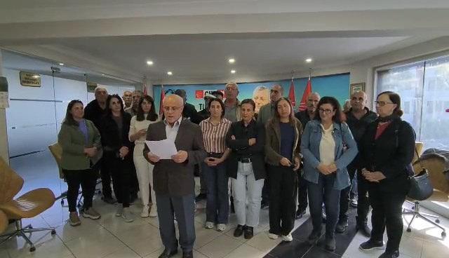 chpli il baskani kendini binaya kilitleyip hareket yapti cozum bulunmazsa cikmayacagiz 2