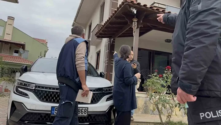 Çorlu’da karbonmonoksit zehirlenmesi: Dört kişi hastaneye kaldırıldı 3 corluda karbonmonoksit zehirlenmesi dort kisi hastaneye kaldirildi 2 Qk2CJpS5