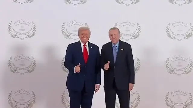cumhurbaskani erdogan ile trumptan misirda aile fotografi DinmO1qV.webp