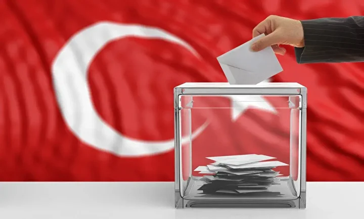 cumhurbaskanligi secim anketi sonuclari aciklandi kim kac oy aldi birinci ve ikinci ortasinda dev YpI6npCI