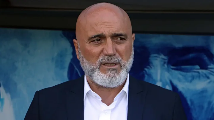 deneyimli teknik adamdan yildiz oyuncu icin flas kelamlar 10 tane nene eder 0 Q4ZmPXJD