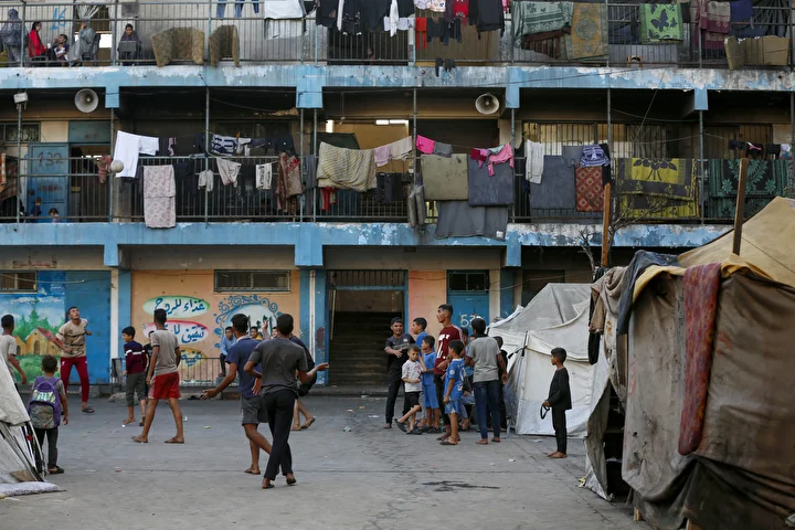 deyr belahtaki unrwa okullarina siginan filistinliler sikinti kosullar altinda omurlerini surduruyorlar 0 n2HyEvcv