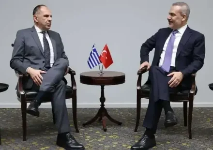 Dışişleri Bakanı Fidan ile Yunan mevkidaşı Lüksemburg’da görüştü disisleri bakani fidan ile yunan mevkidasi luksemburgda gorustu jhr8zb38.webp