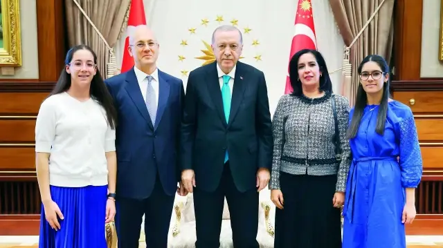 Dört ülkenin elçisi itimat mektubu sundu dort ulkenin elcisi itimat mektubu sundu CZSJdPBY.webp