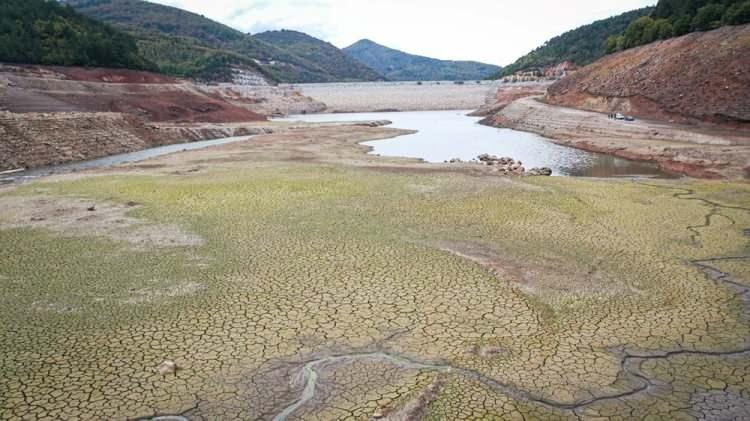 dsi uyardi belediye dinlemedi bursa barajlarinda su kalmadi 5 A2ZKaVdK