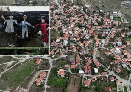 dunyanin en duzgun turizm koyleri ortasinda korkuluklariyla ilgi goruyor f6EVG6v4.webp