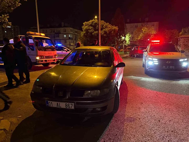 Ehliyetsiz şoför kural tanımadı 4 ehliyetsiz sofor kural tanimadi 3 fWqUuGiX