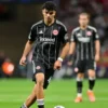 Atina’da bombalı akın eintracht frankfurttan tffye can uzun uyarisi bir daha gondermeyiz JIsXBszd.webp