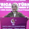 emine erdogan dunyanin yeni oykusunu bayanlar yazacak BVLqWROs.jpg