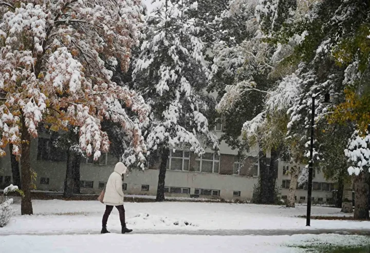 Erzurum güne kar ile uyandı 12 erzurum gune kar ile uyandi 11 YfDbRVSe