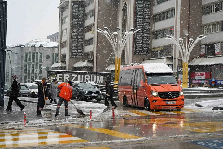 Erzurum güne kar ile uyandı 7 erzurum gune kar ile uyandi 6 LGK9R2m1