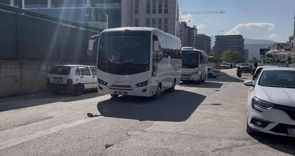 Eski belediye başkanı Turgay Erdem ve 14 kuşkulu tutuklandı! Mal varlıklarına el konuldu 1 eski belediye baskani turgay erdem ve 14 kuskulu tutuklandi mal varliklarina el konuldu 0 LamrdNL8