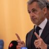 eski fransiz cumhurbaskani sarkozy cezaevine girecek Mb2TU8Zg.jpg