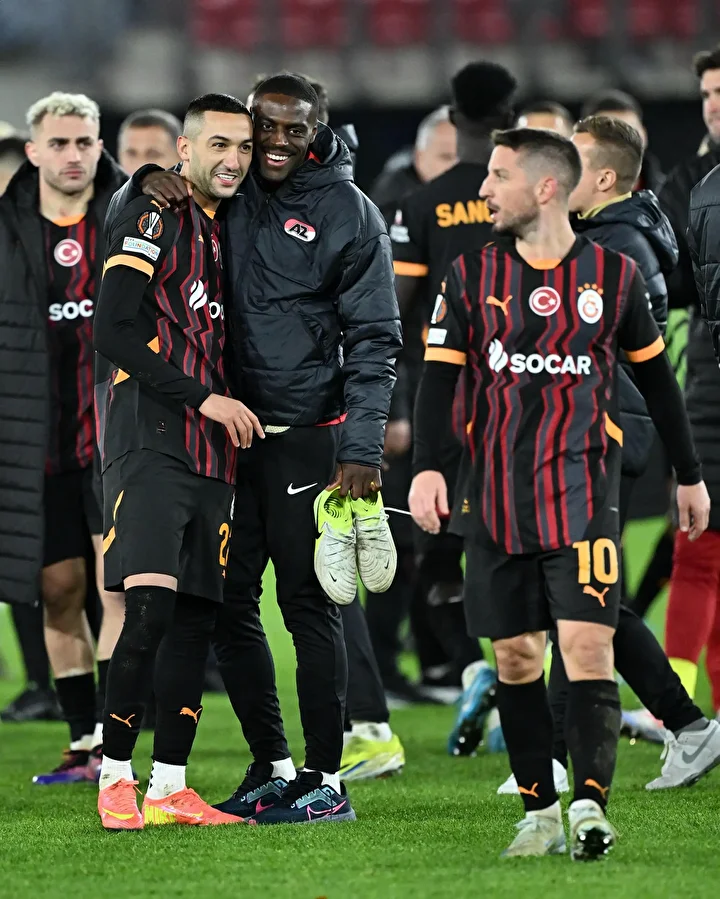 Eski Galatasaraylı yıldızın piyasa bedeli tabanı gördü 5 eski galatasarayli yildizin piyasa bedeli tabani gordu 4 5m2QvQzY