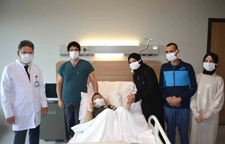 fedakar babadan en manali ikram 9 yasindaki ogluna bobregini verdi 3 1wA6IBr2